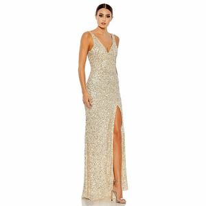 MAC DUGGAL SIZE 10 SEQUINED SLEEVELESS V NECK SIDE SLIT GOWN